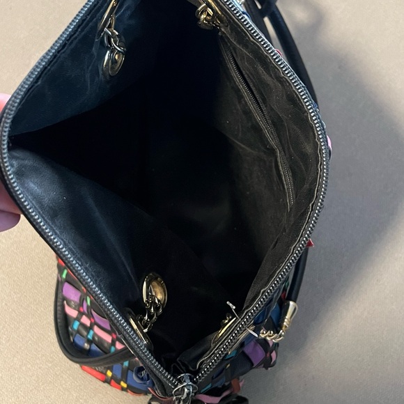 Colorful Hand Weaved Faux Leather Purse 🥳 - Picture 6 of 10